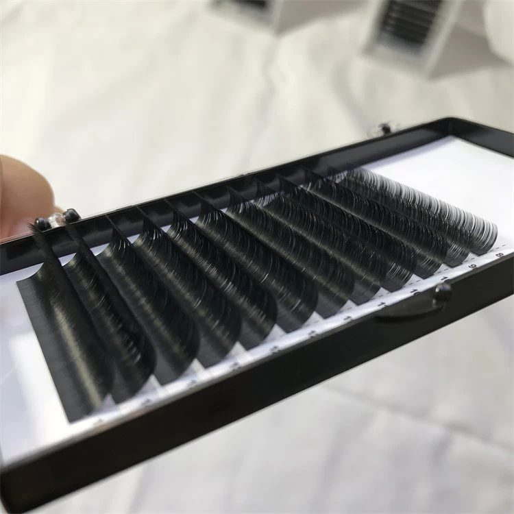 russian volume lash extensions